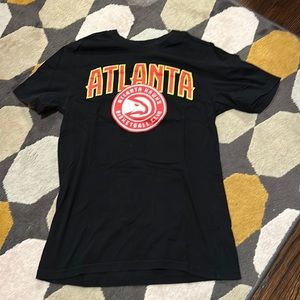 Atlanta hawks tee